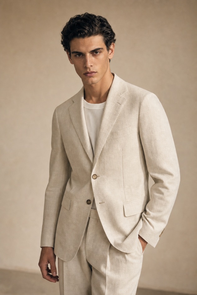 Cream Linen-Blend Notch-Lapel Blazer — front styling