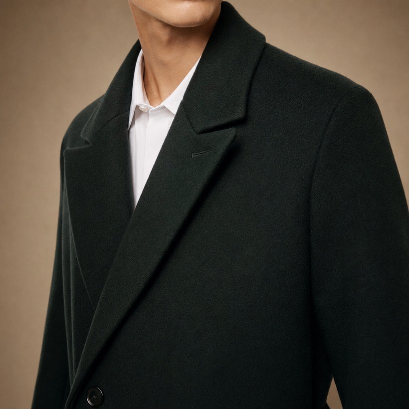 Dark Green Open-Lapel Wool Overcoat — lapel and collar detail